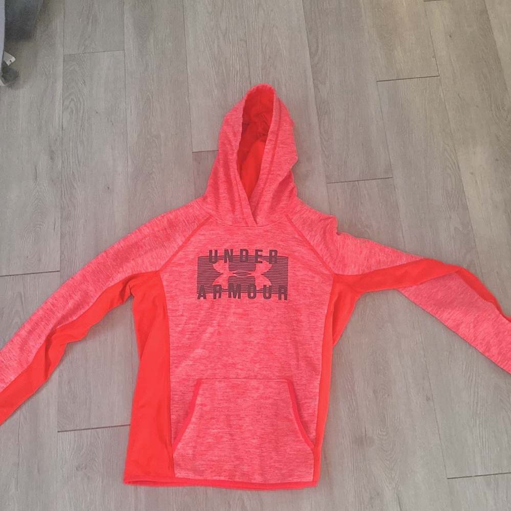 NWOT Under Armour Hoodie